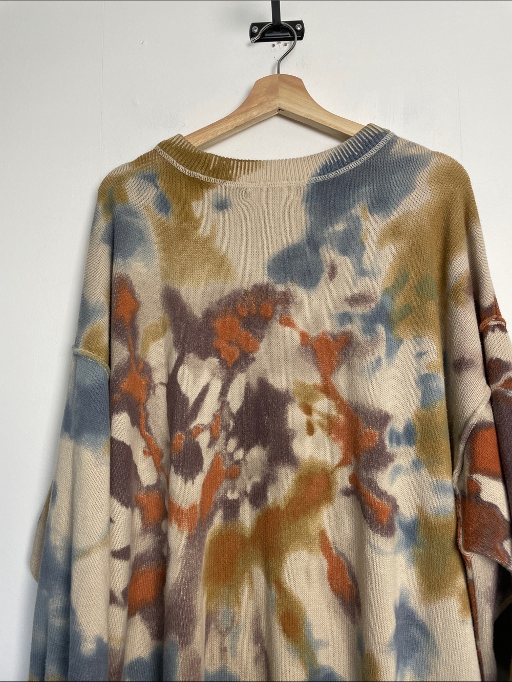 Natural Life Taylor Boho Tie-Dye Oversized Crewneck Knit Sweater Women's L/XL - Picture 6 of 8